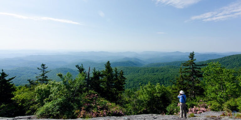 Beacon Heights Overlook is one of our favorites in all of North Carolina!
