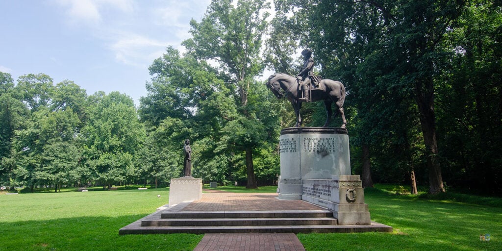 7 Fun Museums in Greensboro (KidFriendly, Art, and More!)