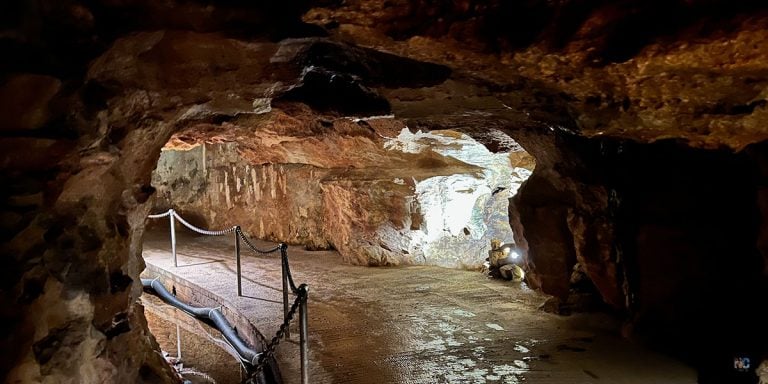 Linville Caverns
