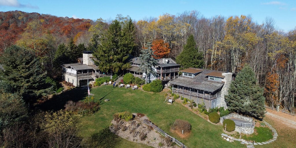 20 Amazing Hotels in North Carolina (Inns, Resorts, Rentals)