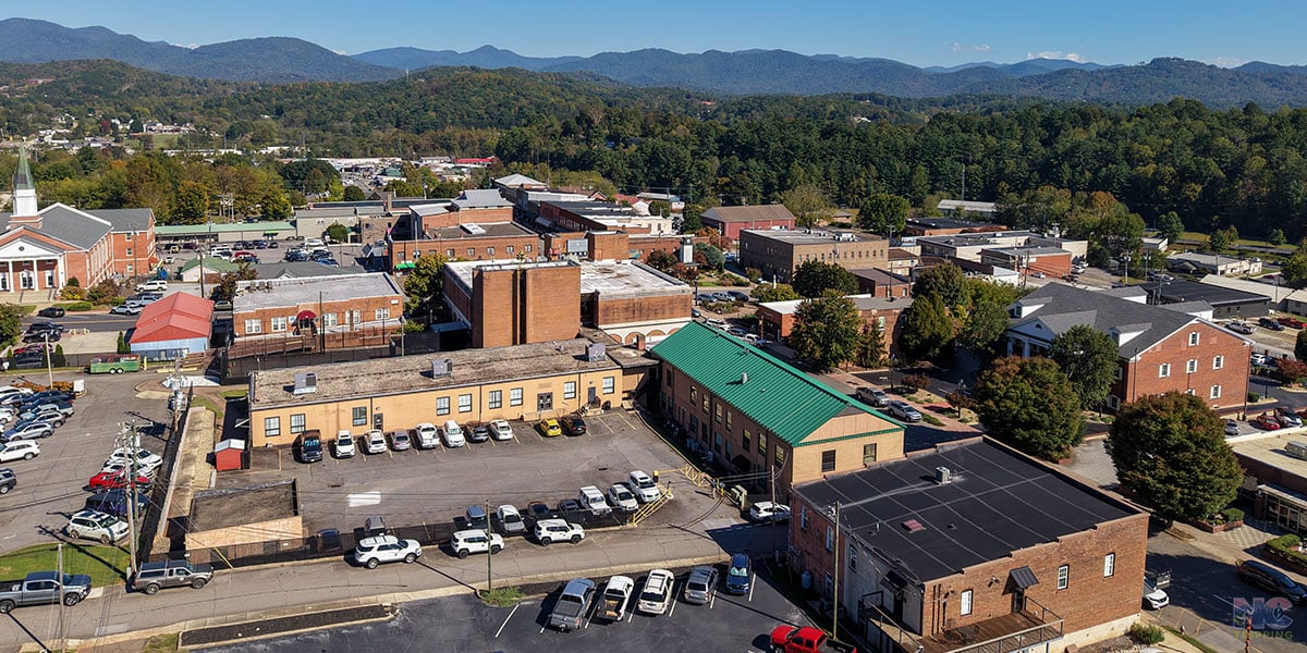 Things to Do in Franklin NC Image and Travel Guide by NC Tripping